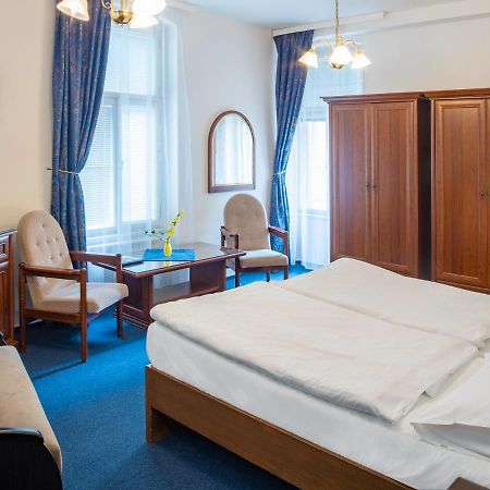 Ea Apartmany Mozart Карлові Вари Екстер'єр фото