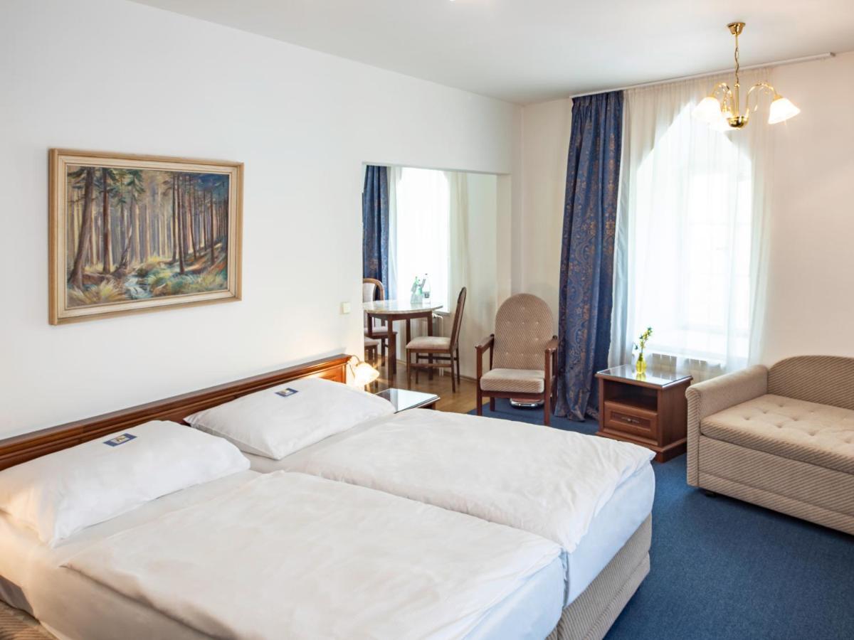 Ea Apartmany Mozart Карлові Вари Екстер'єр фото