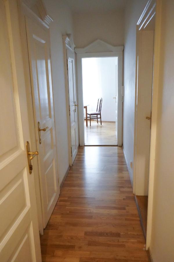 Ea Apartmany Mozart Карлові Вари Екстер'єр фото