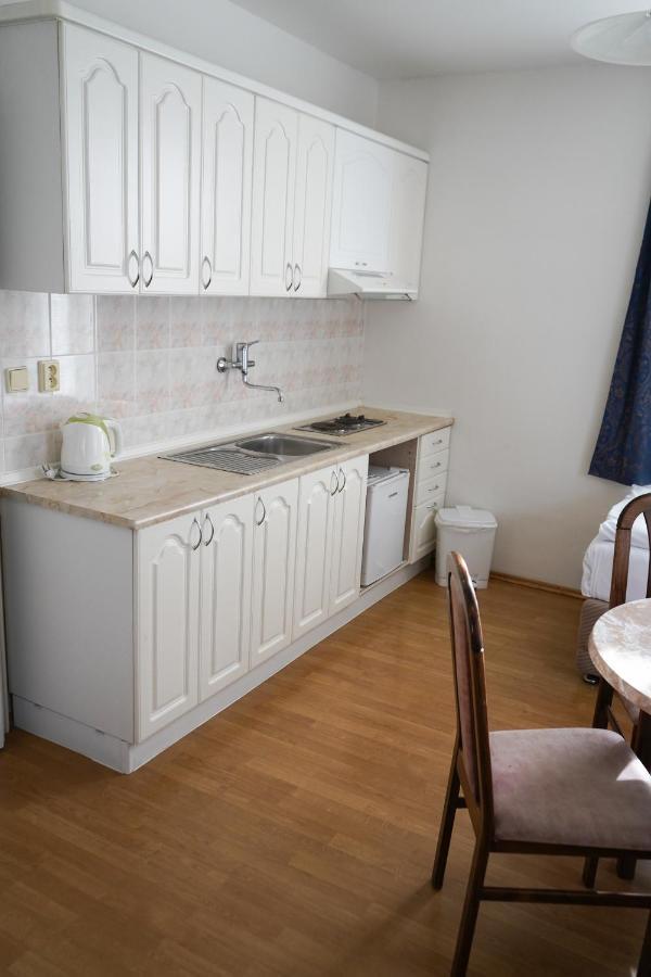 Ea Apartmany Mozart Карлові Вари Екстер'єр фото